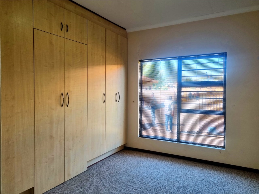 3 Bedroom Property for Sale in Hillcrest Northern Cape